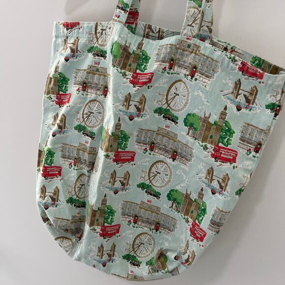 Cooperative United Kingdom Graphic Canvas Tote Bag - Picture 4 of 5